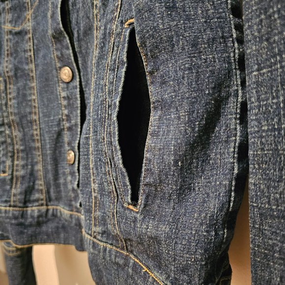 Cute Jean Jacket - Dark Wash - Picture 10 of 11